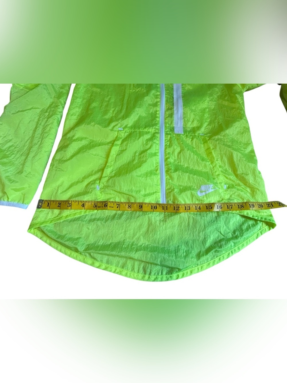 Nike Aeroshield Running Jacket Volt Yellow Hidden Hood Women’s M - Picture 5 of 16